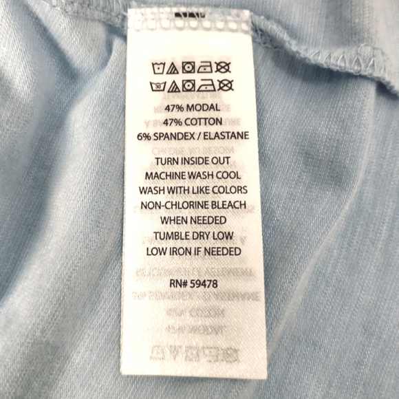 Max Studio Women's Top Light Blue Cap Sleeve Size M NWOT - Picture 4 of 4